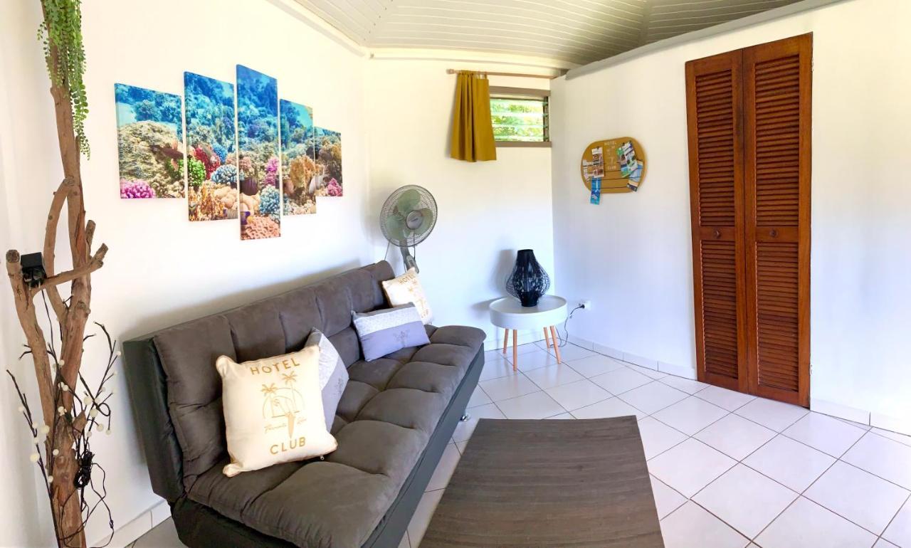 Lodge Colibris Piscine Privee Vue Panoramique Mer Et Montagne Pelee , 500 M Plage Dans Un Parc , Calme Assure Ideal Pour Decouvrir Le Nord Caraibes ル・カルベ エクステリア 写真